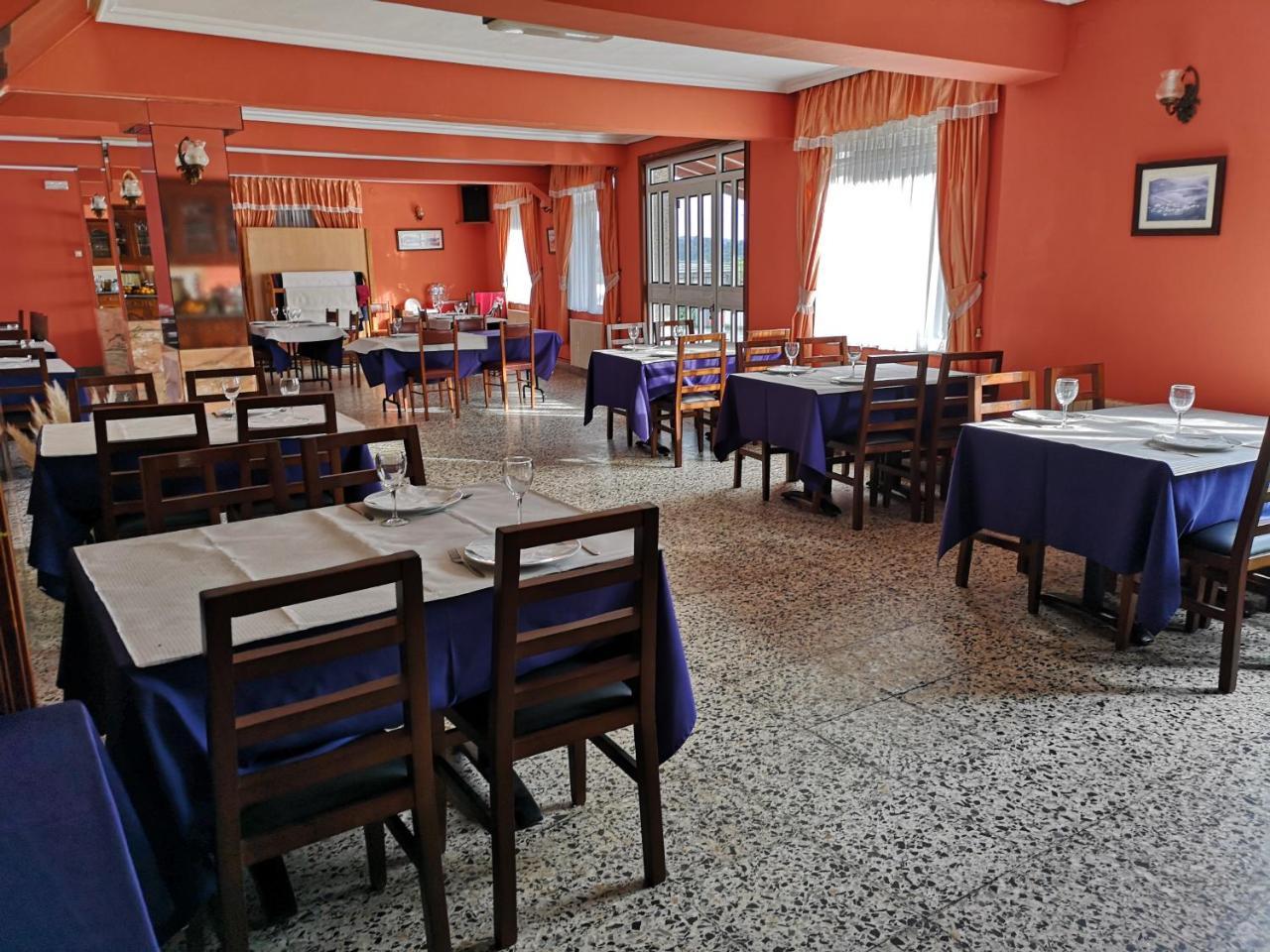 O Cruceiro Otel Puentedeume Dış mekan fotoğraf